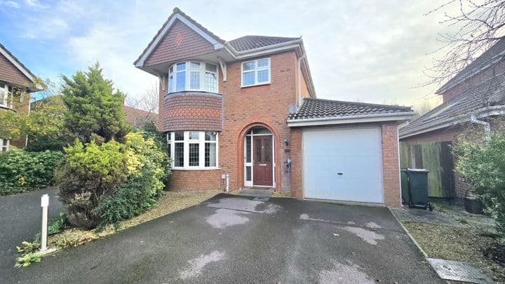 3 bedrooms house for sale in Cardiff, United Kingdom - Image 2