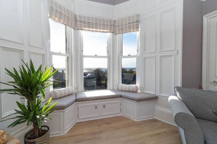 2 bedrooms apartment for sale in Dundee, United Kingdom - Image 6