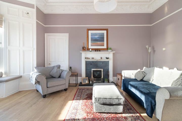 2 bedrooms apartment for sale in Dundee, United Kingdom - Image 7