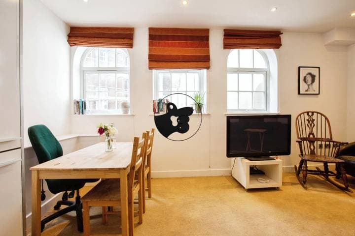 2 bedrooms apartment for sale in Nottingham, United Kingdom - Image 9