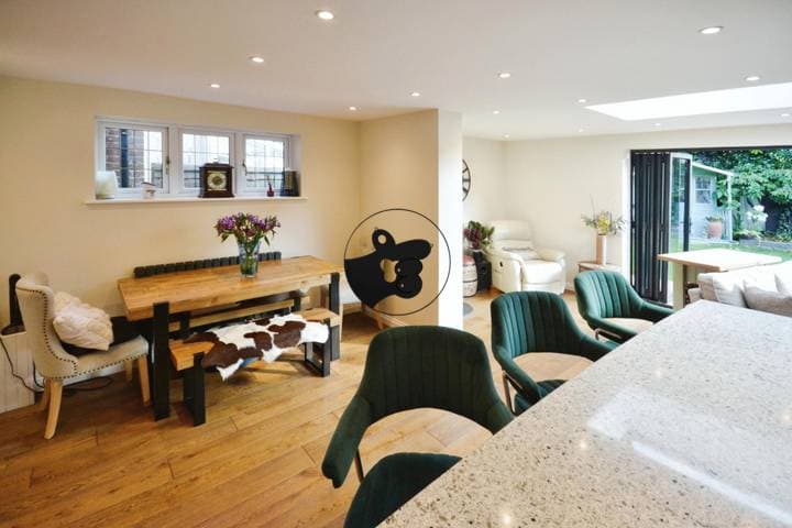 3 bedrooms house for sale in Welwyn Garden City, United Kingdom - Image 12