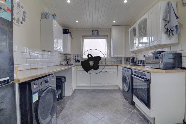 2 bedrooms house for sale in Dover, United Kingdom - Image 4