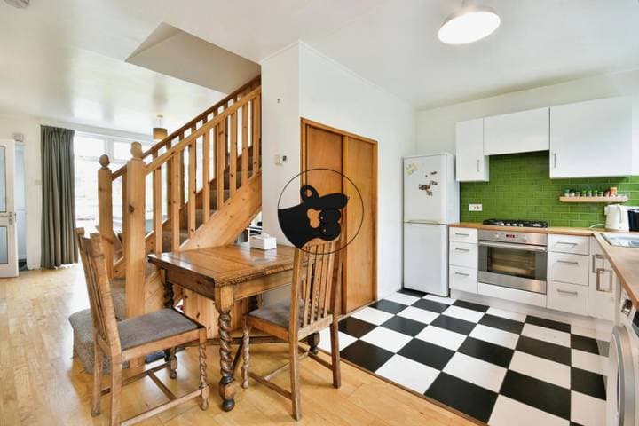 2 bedrooms house for sale in Manchester, United Kingdom - Image 6