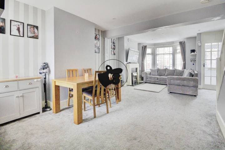 2 bedrooms house for sale in Dover, United Kingdom - Image 6