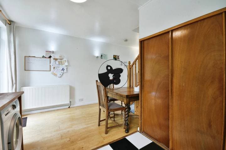 2 bedrooms house for sale in Manchester, United Kingdom - Image 8