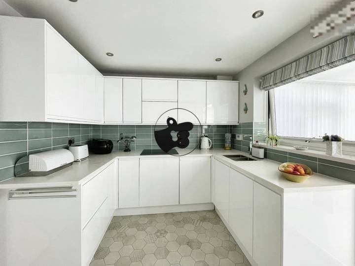 2 bedrooms house for sale in Liverpool, United Kingdom - Image 7