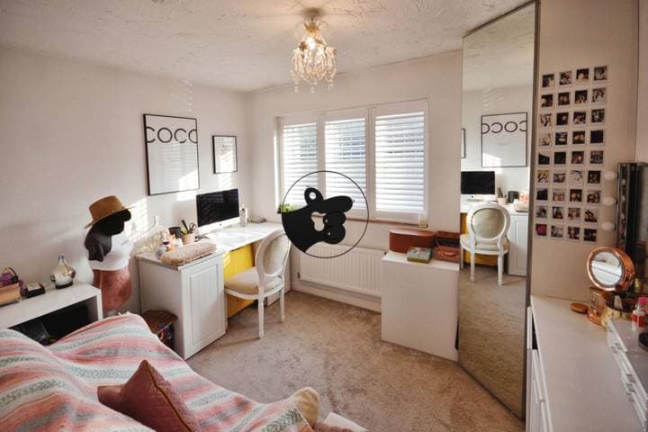 3 bedrooms house for sale in Welwyn Garden City, United Kingdom - Image 22