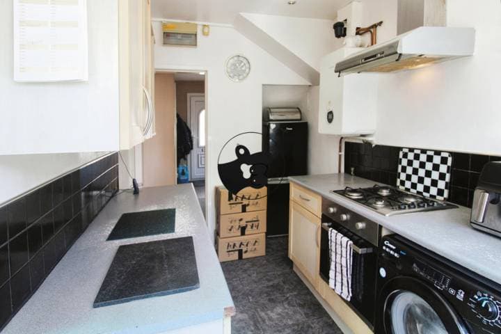 3 bedrooms house for sale in Birmingham, United Kingdom - Image 4