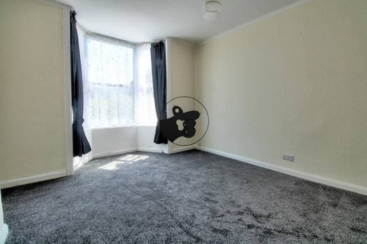 1 bedroom apartment for sale in Bognor Regis, United Kingdom - Image 7