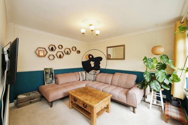 2 bedrooms house for sale in Caldicot, United Kingdom - Image 2