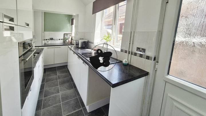 2 bedrooms house for sale in Stoke-On-Trent, United Kingdom - Image 10