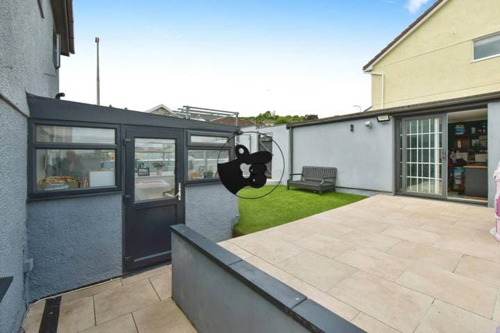 4 bedrooms house for sale in Llanelli, United Kingdom - Image 16