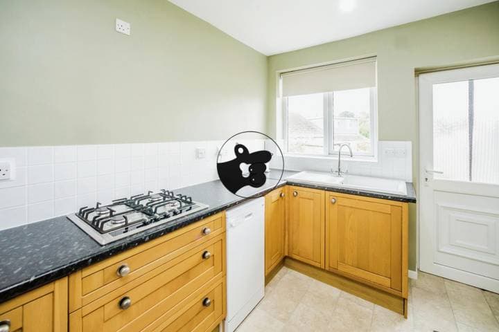 2 bedrooms house for sale in Brighouse, United Kingdom - Image 8