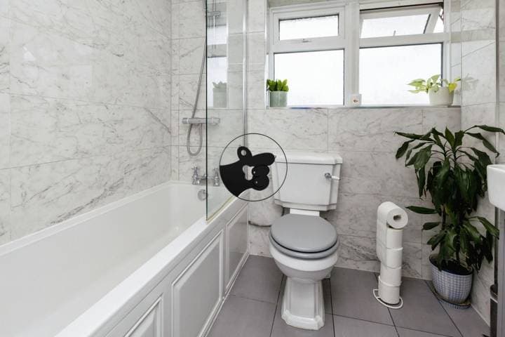 3 bedrooms house for sale in Slough, United Kingdom - Image 15