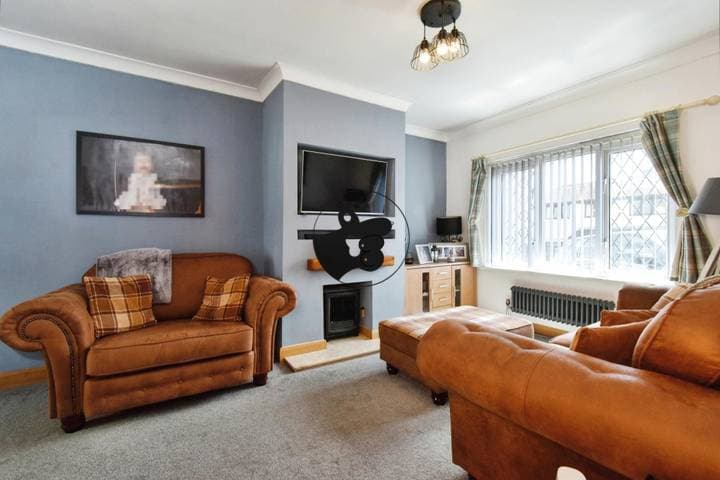 4 bedrooms house for sale in Llanelli, United Kingdom - Image 2