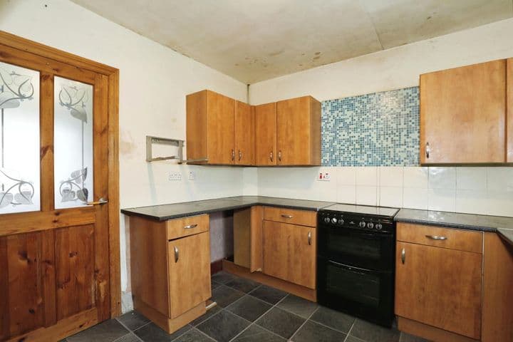 3 bedrooms house for sale in Leek, United Kingdom - Image 3