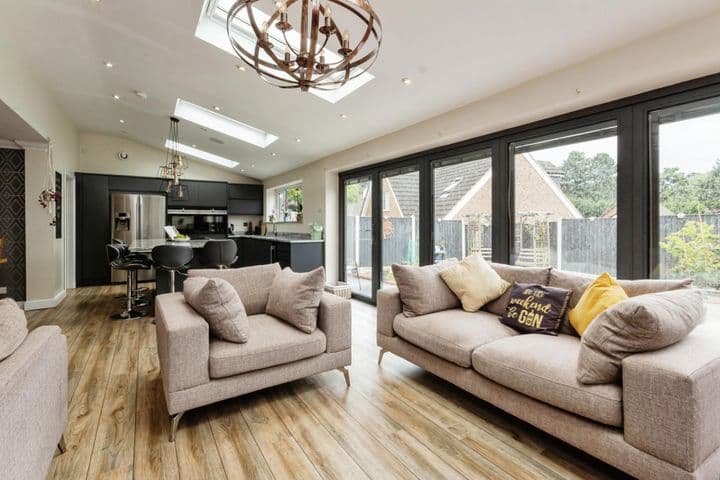 5 bedrooms house for sale in Nottingham, United Kingdom - Image 9