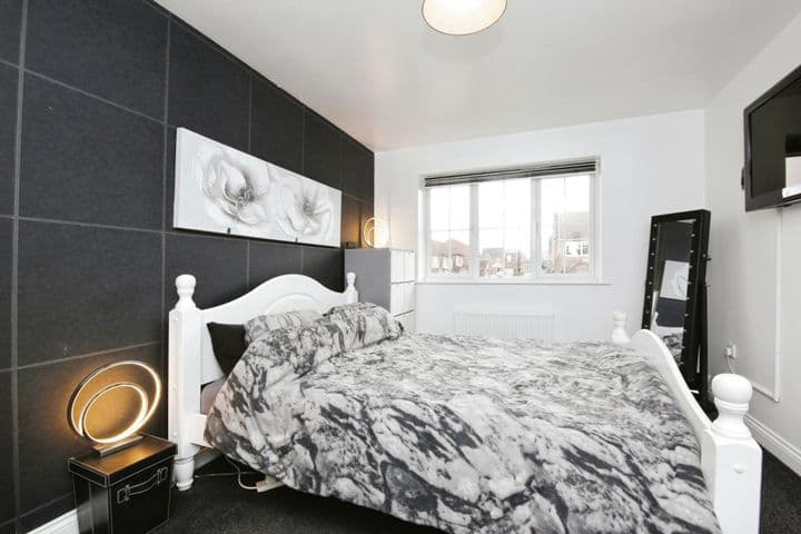 3 bedrooms house for sale in Newcastle Upon Tyne, United Kingdom - Image 10