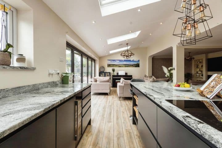 5 bedrooms house for sale in Nottingham, United Kingdom - Image 7