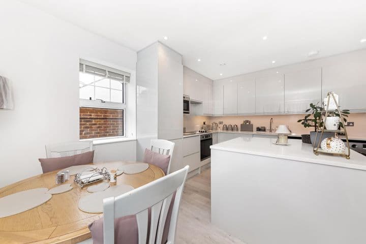 3 bedrooms apartment for sale in Purley, United Kingdom - Image 10