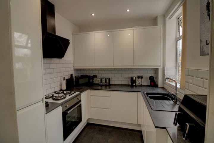 2 bedrooms house for sale in Manchester, United Kingdom - Image 7