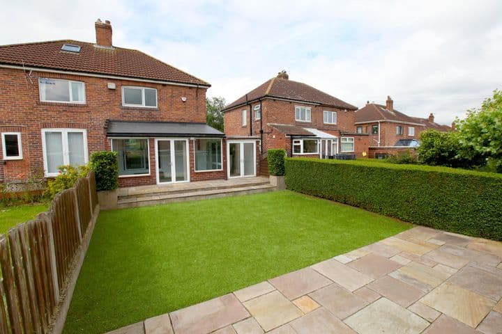 3 bedrooms house for sale in Rotherham, United Kingdom - Image 11