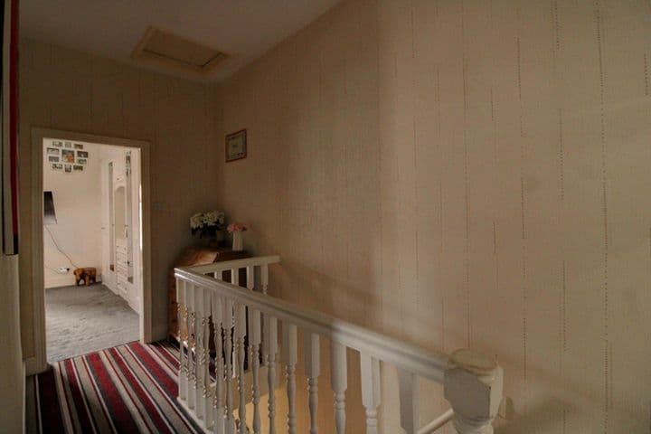 2 bedrooms house for sale in Manchester, United Kingdom - Image 12