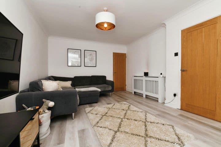 3 bedrooms house for sale in Chelmsford, United Kingdom - Image 4