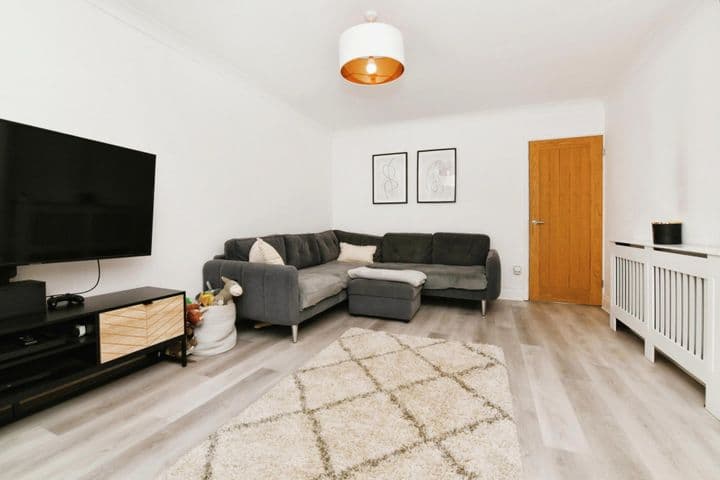 3 bedrooms house for sale in Chelmsford, United Kingdom - Image 3