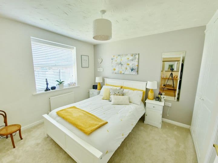 4 bedrooms house for sale in Wootton Fields, United Kingdom - Image 7