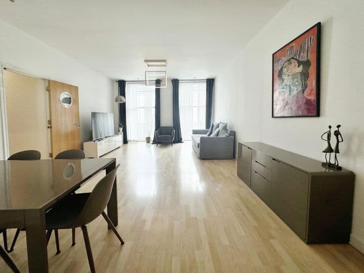 2 bedrooms apartment for sale in Glasgow, United Kingdom - Image 6