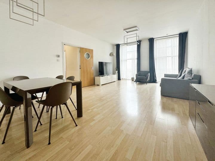 2 bedrooms apartment for sale in Glasgow, United Kingdom - Image 3