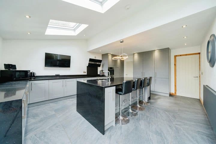 4 bedrooms house for sale in Warrington, United Kingdom - Image 9