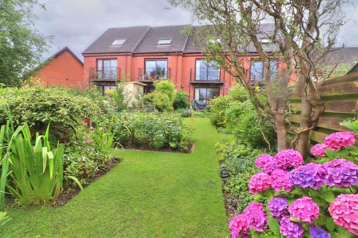 3 bedrooms house for sale in Glasgow, United Kingdom - Image 8