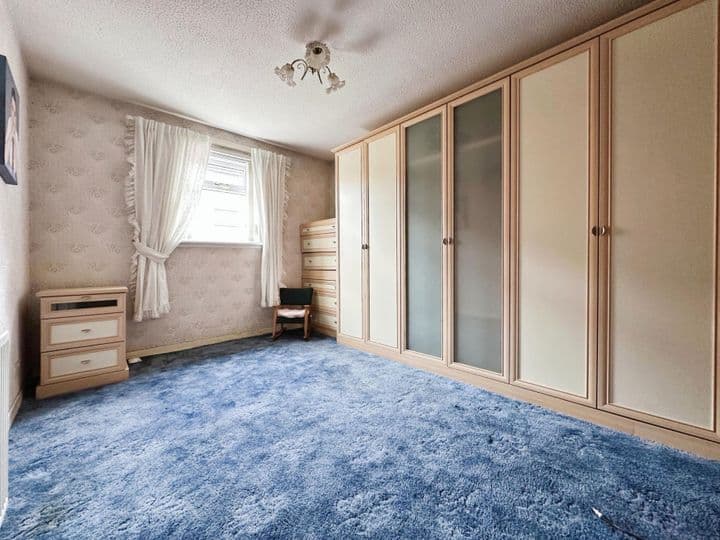 2 bedrooms apartment for sale in Paisley, United Kingdom - Image 8