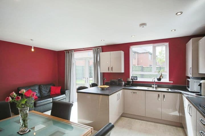 4 bedrooms house for sale in Winsford, United Kingdom - Image 3