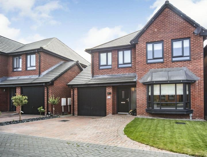 4 bedrooms house for sale in Winsford, United Kingdom - Image 2