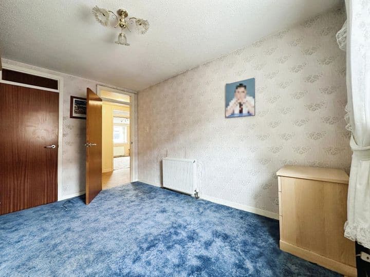 2 bedrooms apartment for sale in Paisley, United Kingdom - Image 9