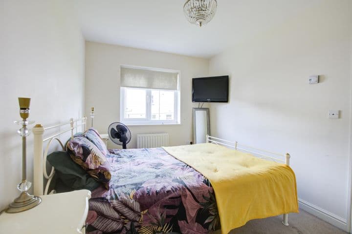 3 bedrooms house for sale in Manchester, United Kingdom - Image 9