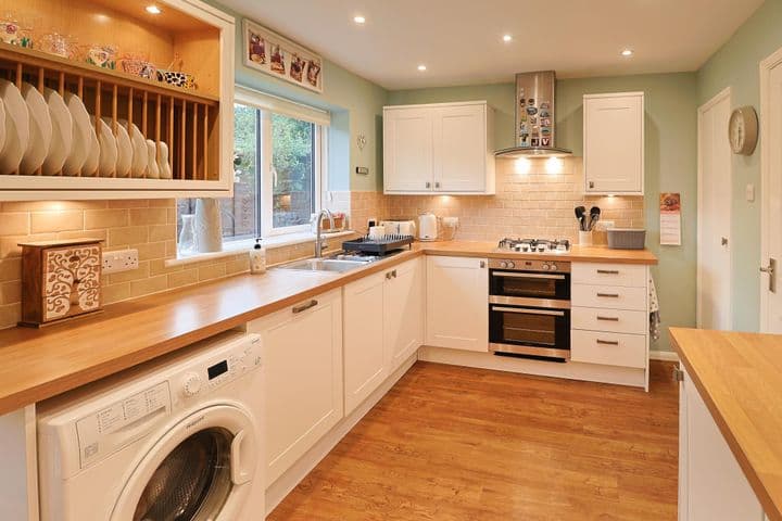 2 bedrooms house for sale in Tunbridge Wells, United Kingdom - Image 4