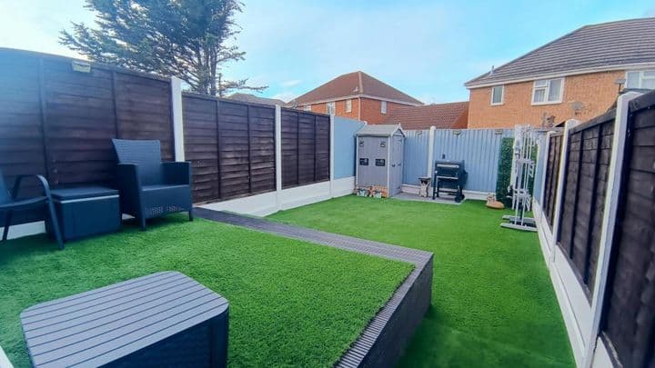 2 bedrooms house for sale in Dagenham, United Kingdom - Image 5