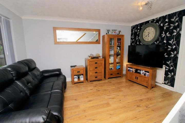 2 bedrooms house for sale in Dagenham, United Kingdom - Image 4