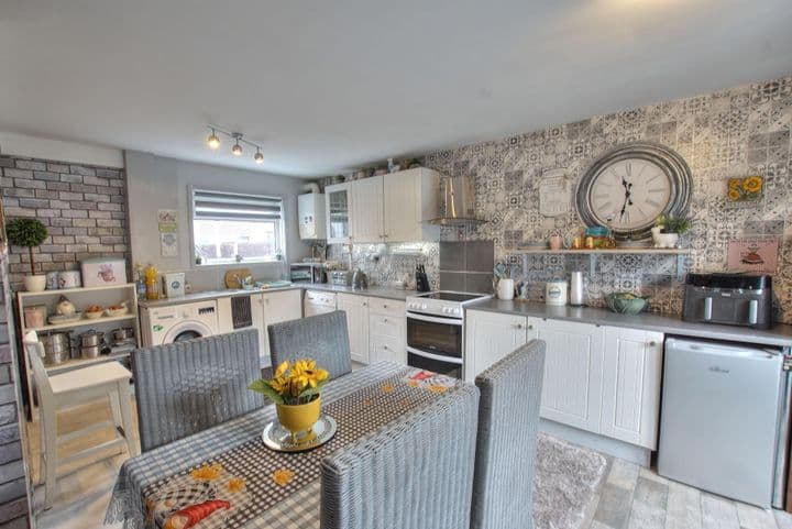 4 bedrooms house for sale in Warrington, United Kingdom - Image 7