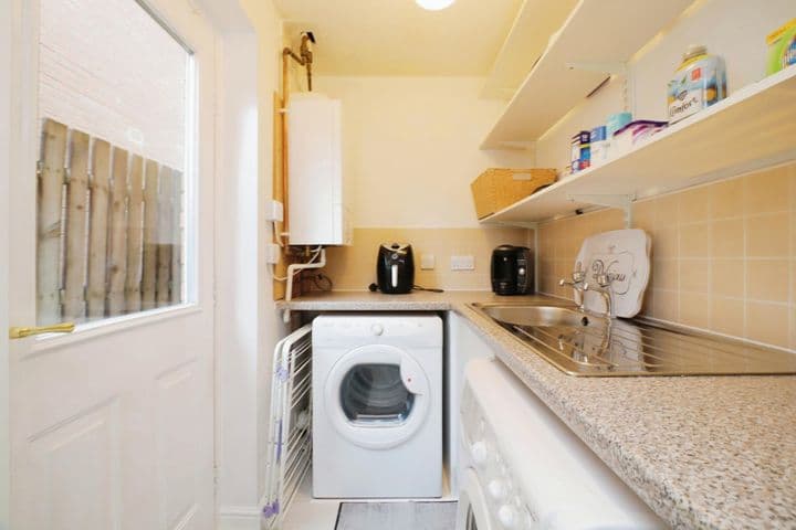 3 bedrooms house for sale in Glasgow, United Kingdom - Image 7