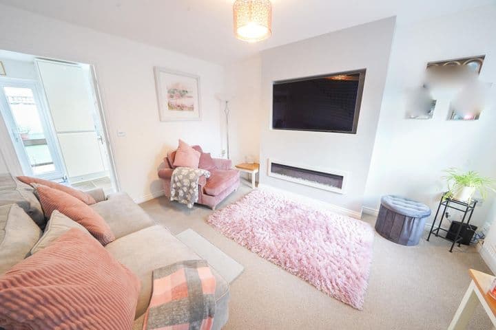 2 bedrooms house for sale in Swansea, United Kingdom - Image 3