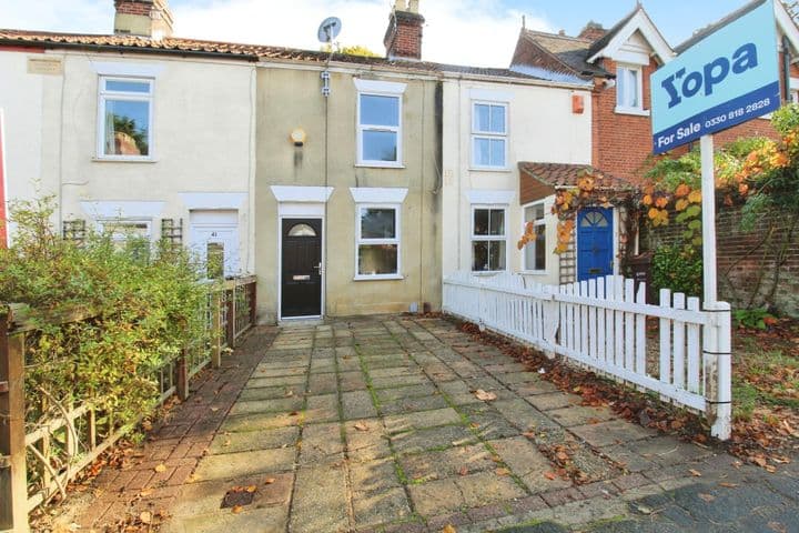 3 bedrooms house for sale in Norwich, United Kingdom - Image 2