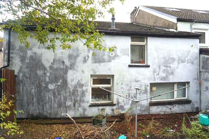 4 bedrooms house for sale in Tonypandy, United Kingdom - Image 5