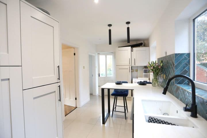 3 bedrooms house for sale in Telford, United Kingdom - Image 8