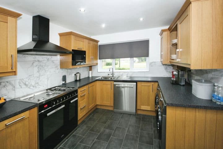 2 bedrooms house for sale in Maidstone, United Kingdom - Image 3