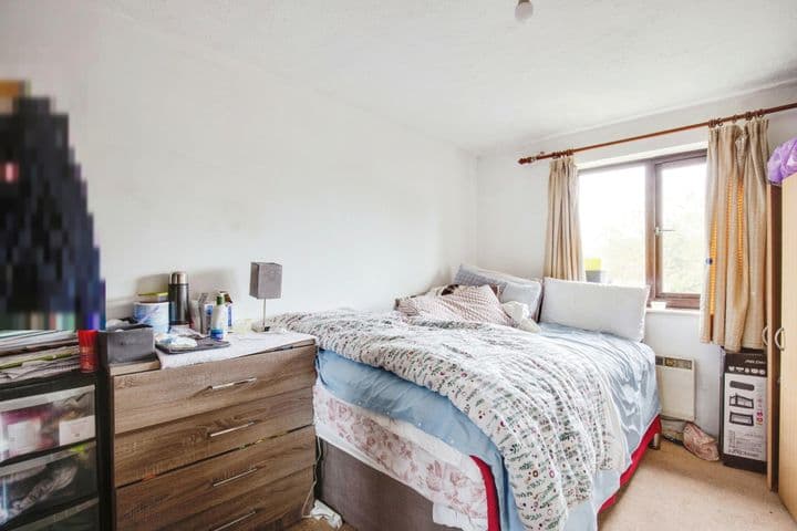 2 bedrooms apartment for sale in Wembley, United Kingdom - Image 10